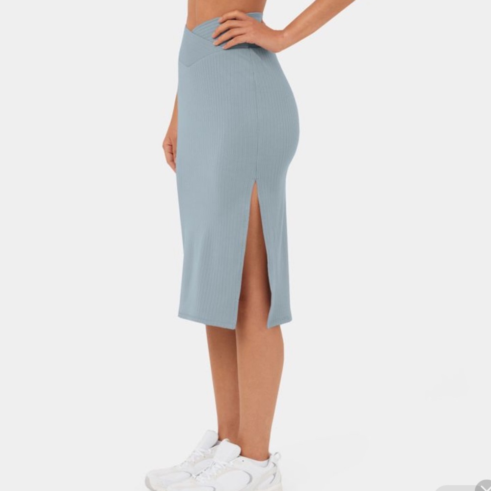 HALARA RIBBED KNIT HIGH WAISTED CROSSOVER SIDE Split MIDI Skirt Medium  Bodycon